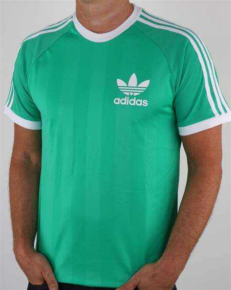 grünes adidas shirt